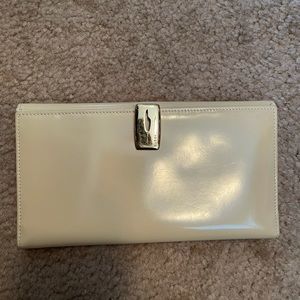 Gucci Long Bi-fold Wallet